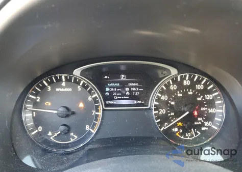 2018 Nissan Altima z USA, uszkodzony, nr VIN 1N4AL3AP0JC114434